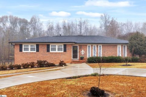 104 Eastcliffe Way sold home in Westcliffe, Greenville, SC