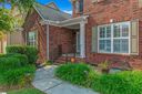 118 Creek Shoals Drive sold home in Simpsonville, SC