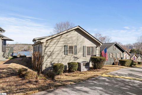 1230 Melton Road Cottage #53