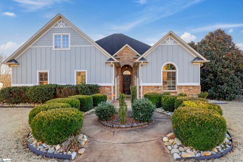 Previously sold for $635,000