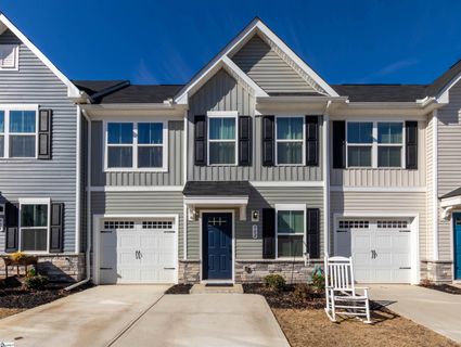 902 Leyburn Lane