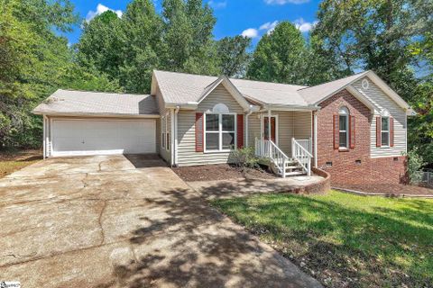 108 Brandywine Drive sold home in Foxwood Hill, Westminster, SC