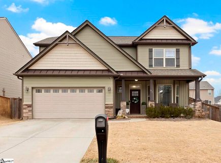 67 Madeline Circle sold home in Pebble Creek Village, Taylors, SC