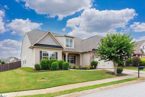 14 Penrith Court sold home in Villages At Windsor, Simpsonville, SC
