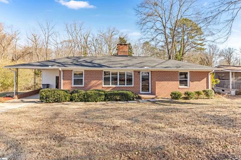183 Oakvale Drive sold home in Oakvale Terrace, Piedmont, SC
