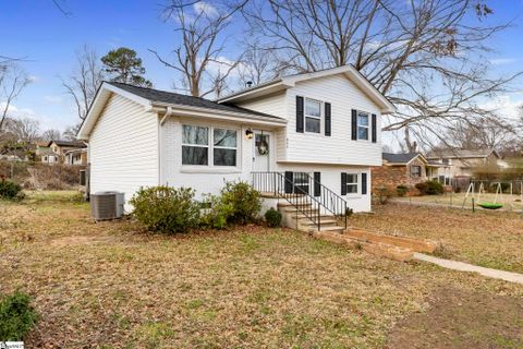 406 Old Farm Road sold home in Linville, Moore, SC