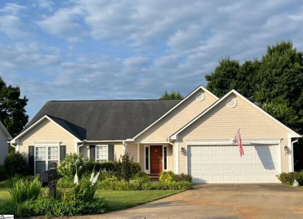 5 Whirlaway Court