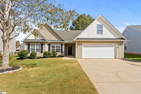 219 Catterick Way sold home in Country Chase, Fountain Inn, SC