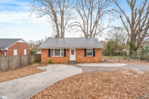 306 Dogwood Street