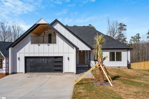 409 Raymond Street sold home in Plainview Heights, Greenville, SC