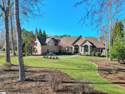 838 Inverness Circle