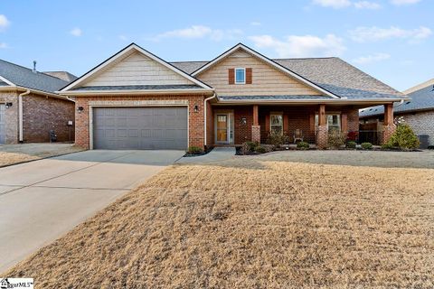 107 Starlight Drive sold home in Hidden Lake Preserve, Greenville, SC