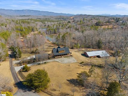 500 Wandering Way sold home in New Town Mount, Pickens, SC