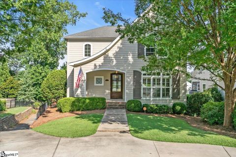 122 Keowee Avenue