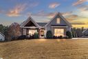 200 Deer Thicket Way sold home in Taylors, SC