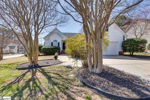 201 Sonoma Drive sold home in Vineyard At Planters Row, Mauldin, SC