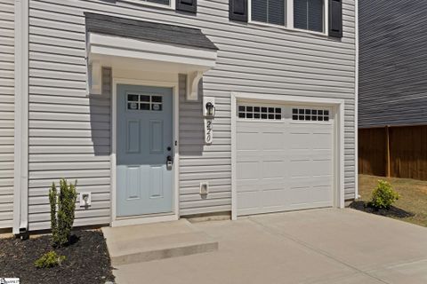 220 Maple Forge Trail