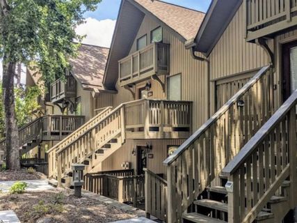 600 Captains Cove Court Unit 7