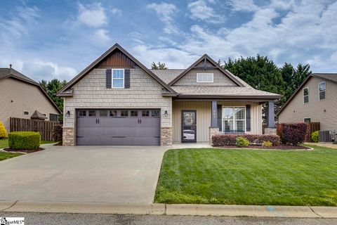 807 Lynshire Lane sold home in Traemoor Village, Moore, SC