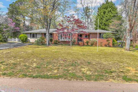 14 Yorkshire Drive sold home in Cherokee Forest, Greenville, SC