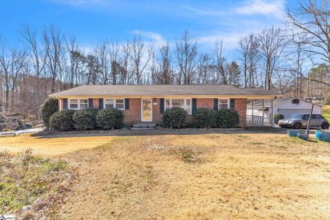 236 Rainbow Circle sold home in Rainbow Acres, Inman, SC