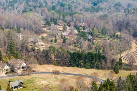 130 Stillcountry Circle sold home in Country Place, Travelers Rest, SC
