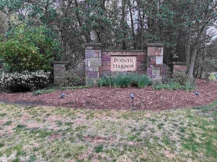 200 Eastlake Court sold home in Pointe Harbor, Seneca, SC