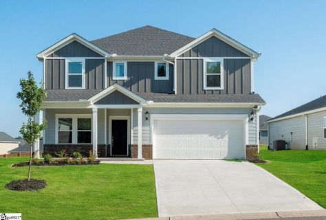 807 Burghley Circle