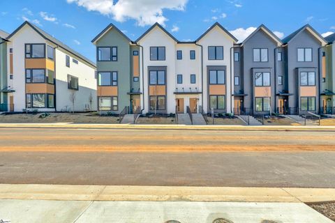 17 Conwell Street sold home in The Sinclair, Greenville, SC