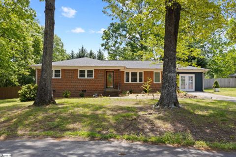 6 Strand Court sold home in Coral Ridge, Taylors, SC