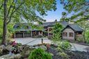 2 Sharptop Way sold home in Landrum, SC