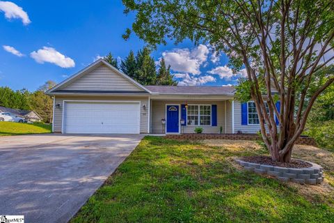 175 Falcon Ridge Drive sold home in Falcon Ridge, Boiling Springs, SC