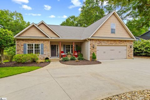 6 Pebble Stone Lane