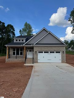 3 Eastwood Court sold home in Old Mill Estate, Taylors, SC