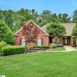 881 Inverness Circle