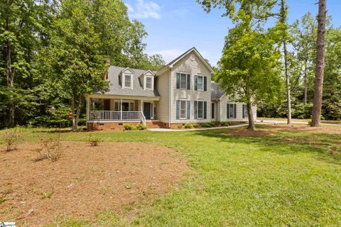 202 Shadow Oaks Drive sold home in Shadow Oaks, Easley, SC