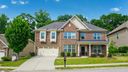364 Leigh Creek Drive sold home in Simpsonville, SC