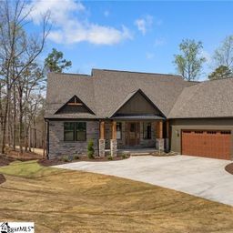 2610 Dog Leg Lane