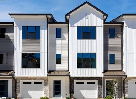 Homes in Holly View, Greenville