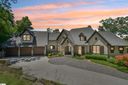 1110 Mountain Summit Road sold home in Travelers Rest, SC