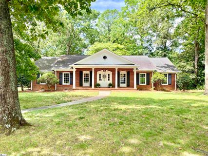 100 Heatherbrook Road sold home in Foxcroft, Greenville, SC