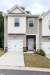 215 Norse Creek Drive sold home in Parkland Townes, Greenville, SC