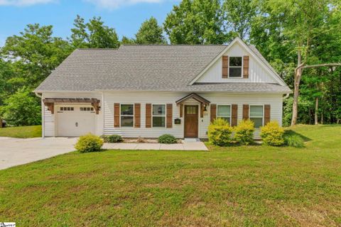 122 Hunters Woods Drive sold home in Hunters Woods, Simpsonville, SC