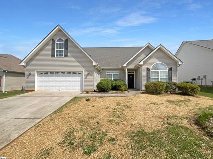 134 Lauren Wood Circle sold home in Lauren Woods, Taylors, SC