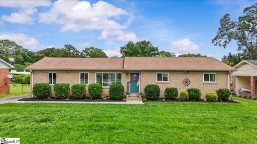 111 Avon Drive sold home in Avon Park, Taylors, SC