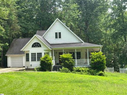 Homes in Fairview Forest, Gray Court