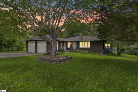 114 Tollgate Court sold home in The Cedars, Simpsonville, SC