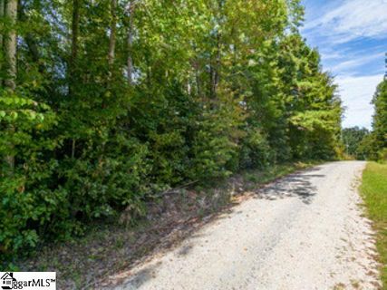 209 N Lakeside Drive