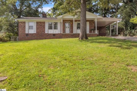 6 Kathryan Circle sold home in Chestnut Hills, Greenville, SC