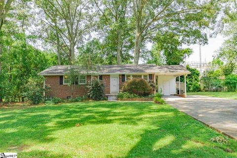 202 Barry Drive sold home in Terrace Gardens, Greer, SC